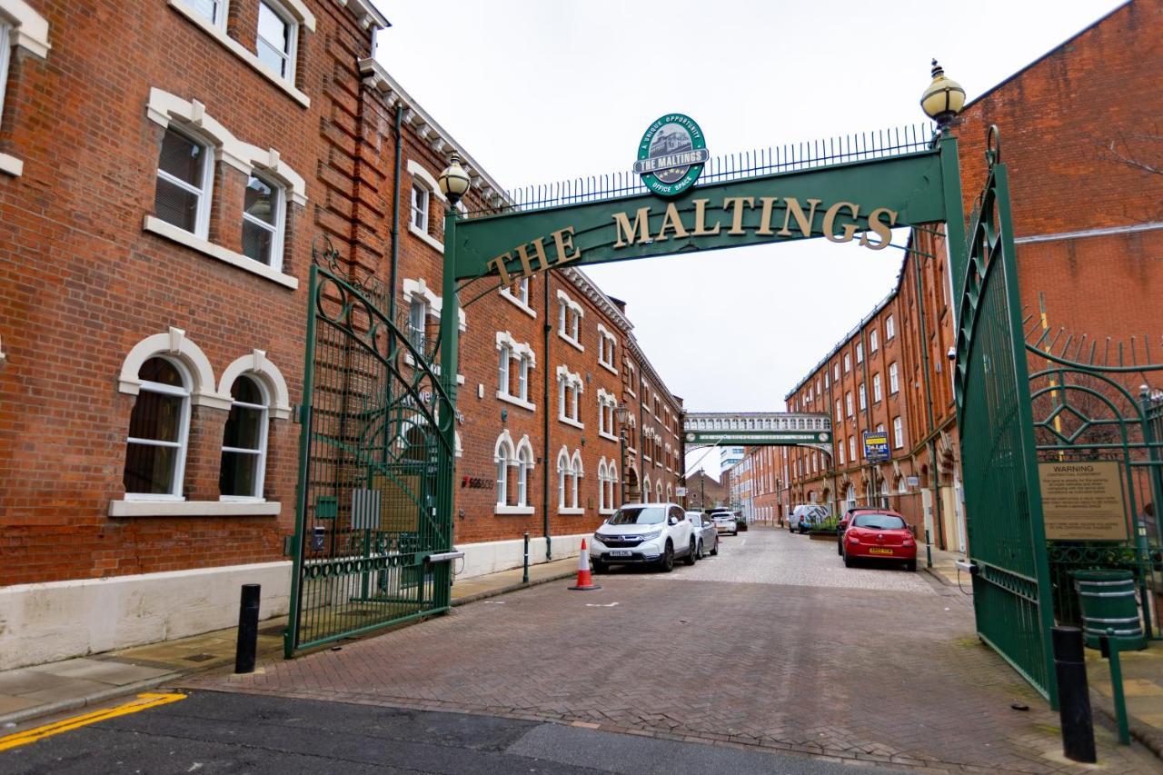 Platform City Theatre Studio With Secure Parking Kingston upon Hull Εξωτερικό φωτογραφία